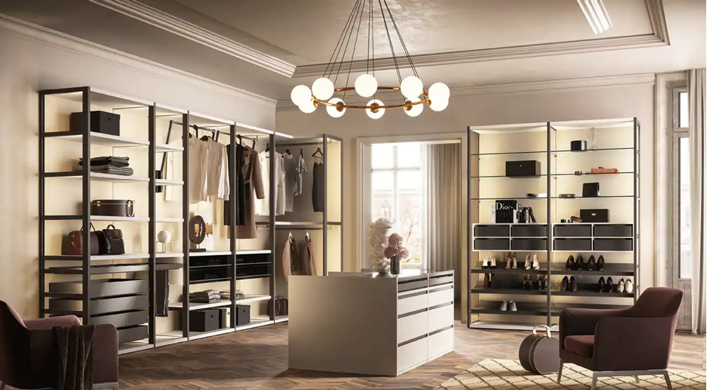 Cabine armadio — arredo in esposizione