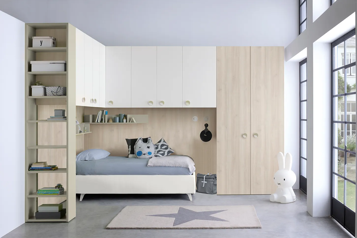 Bambini — arredo in esposizione