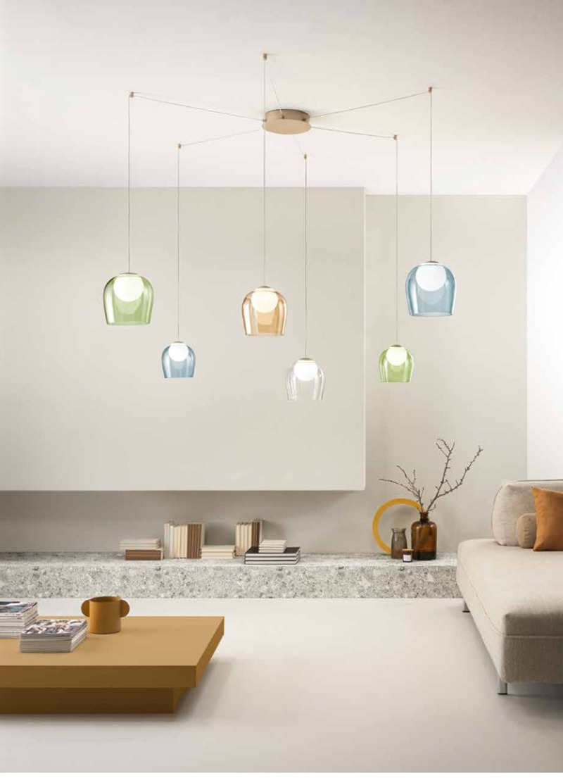 Illuminazione — arredo in esposizione