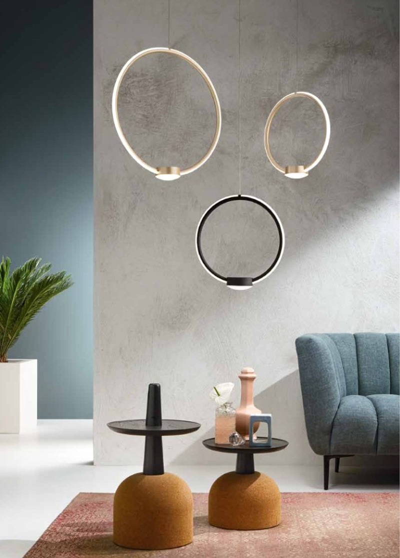 Illuminazione — arredo in esposizione