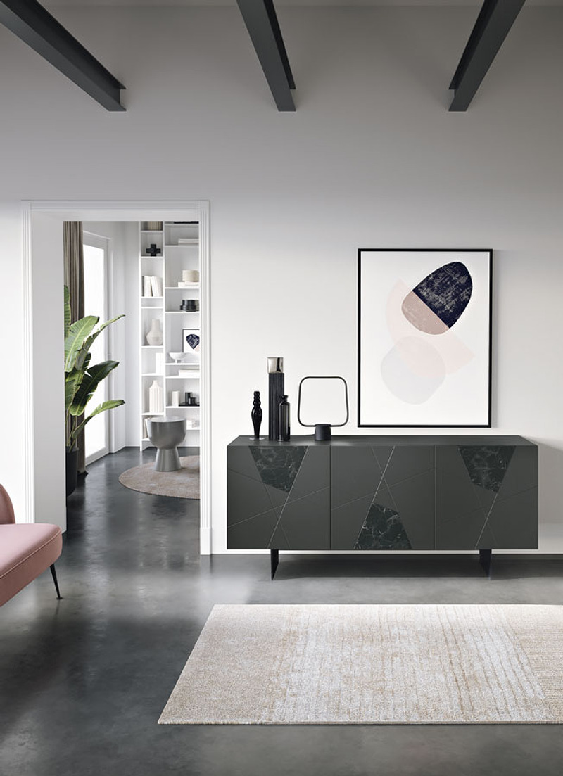 Madie — arredo in esposizione