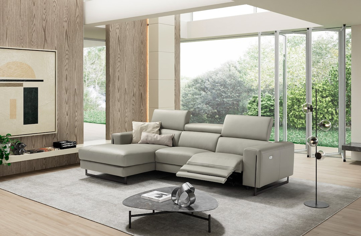 Salotti classici — arredo in esposizione
