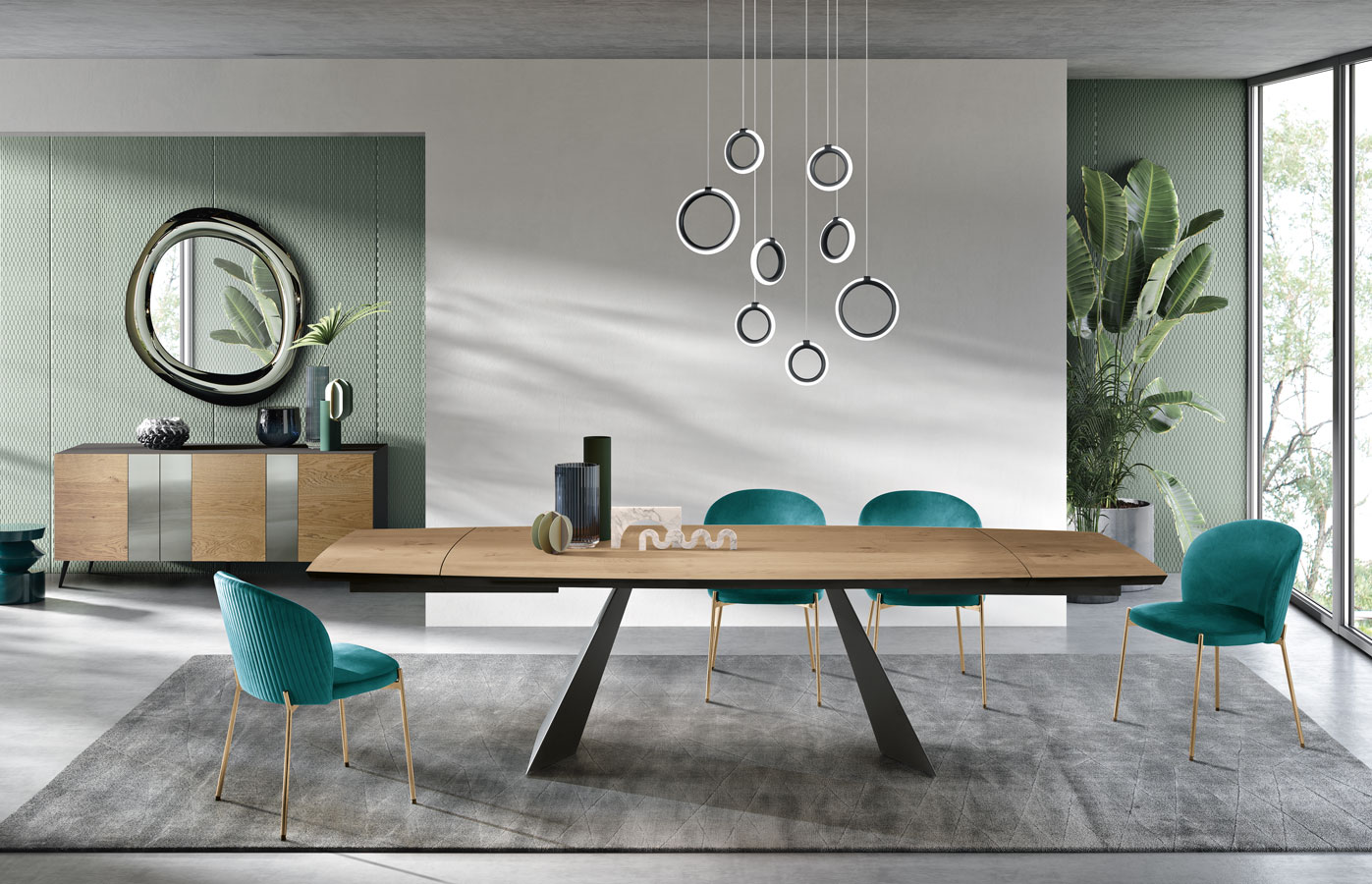 Tavoli — arredo in esposizione