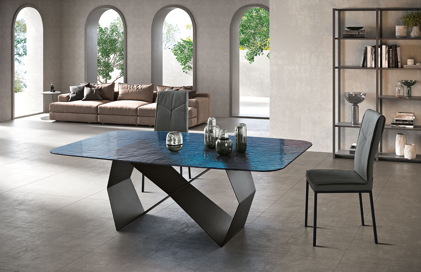 Tavoli — arredo in esposizione